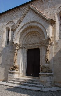 Main doorway with columns